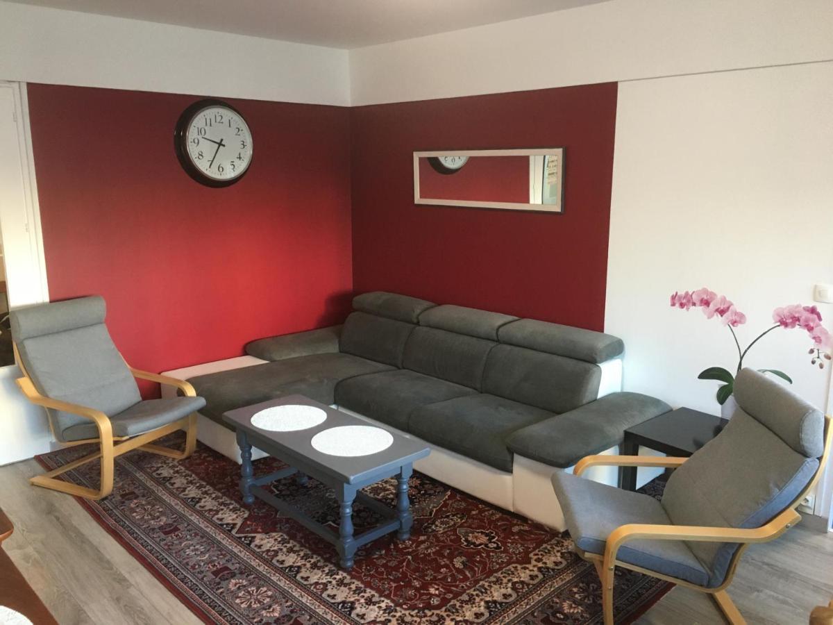 Bedinreims "Burgundy Bottle" 110M2 Exceptional, 4 Chambres Doubles, 2 Bain, Free Park & Wifi, Tout Equipe מראה חיצוני תמונה