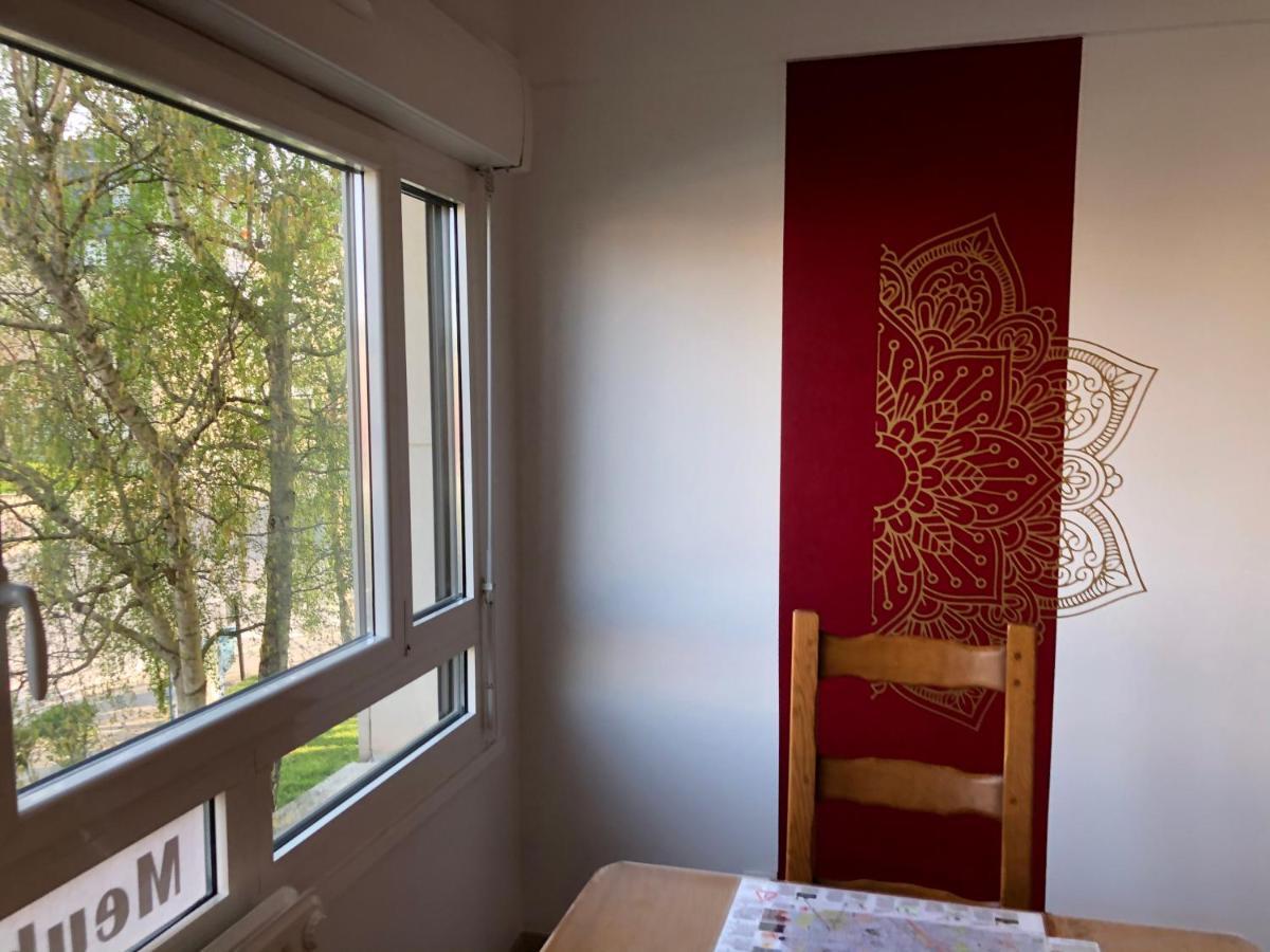Bedinreims "Burgundy Bottle" 110M2 Exceptional, 4 Chambres Doubles, 2 Bain, Free Park & Wifi, Tout Equipe מראה חיצוני תמונה