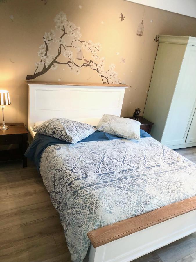 Bedinreims "Burgundy Bottle" 110M2 Exceptional, 4 Chambres Doubles, 2 Bain, Free Park & Wifi, Tout Equipe מראה חיצוני תמונה
