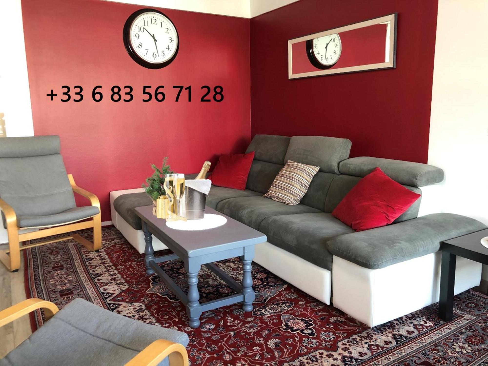 Bedinreims "Burgundy Bottle" 110M2 Exceptional, 4 Chambres Doubles, 2 Bain, Free Park & Wifi, Tout Equipe מראה חיצוני תמונה