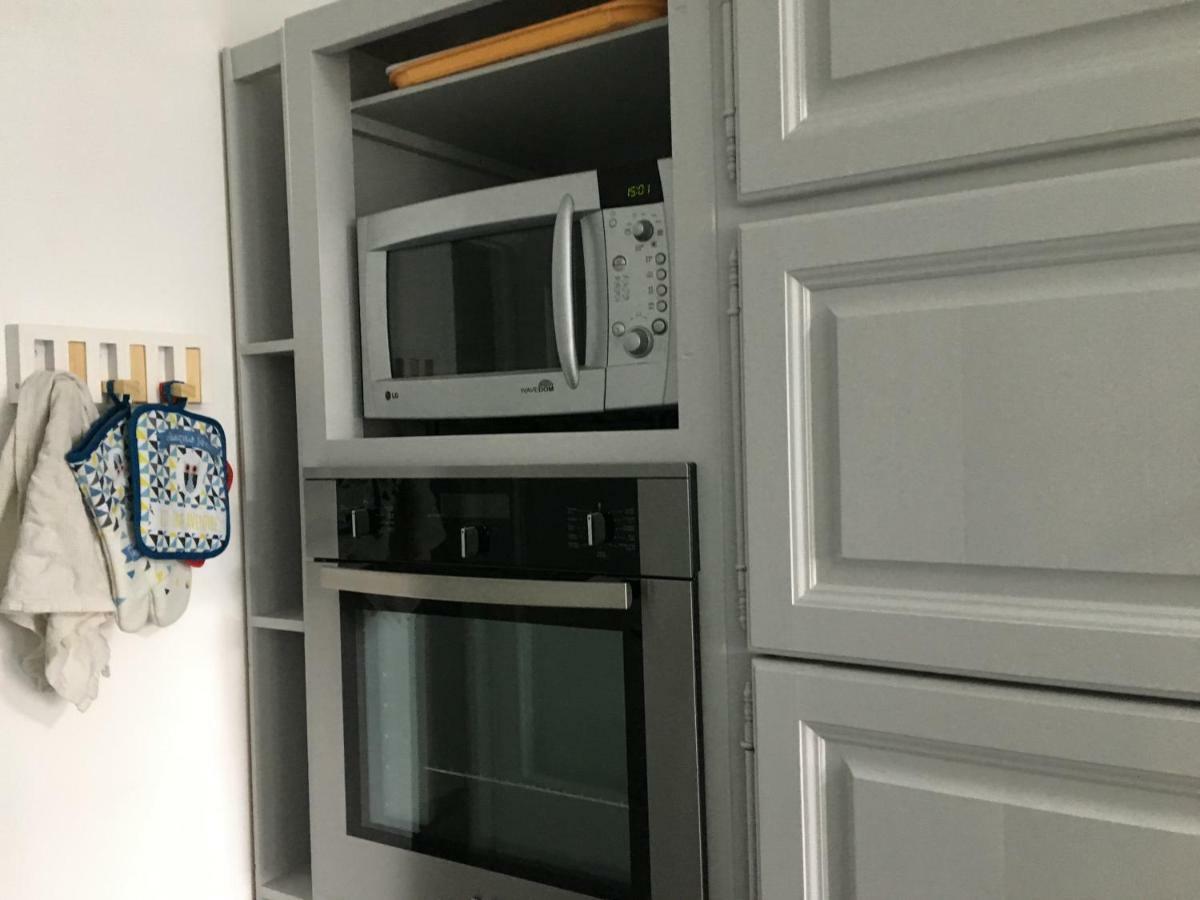 Bedinreims "Burgundy Bottle" 110M2 Exceptional, 4 Chambres Doubles, 2 Bain, Free Park & Wifi, Tout Equipe מראה חיצוני תמונה